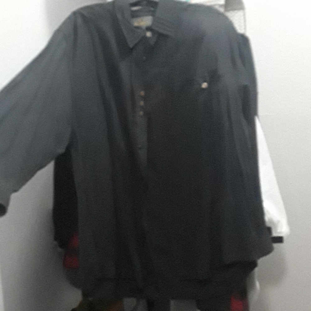 Dress shirt/ pretty sure mens but I wore
